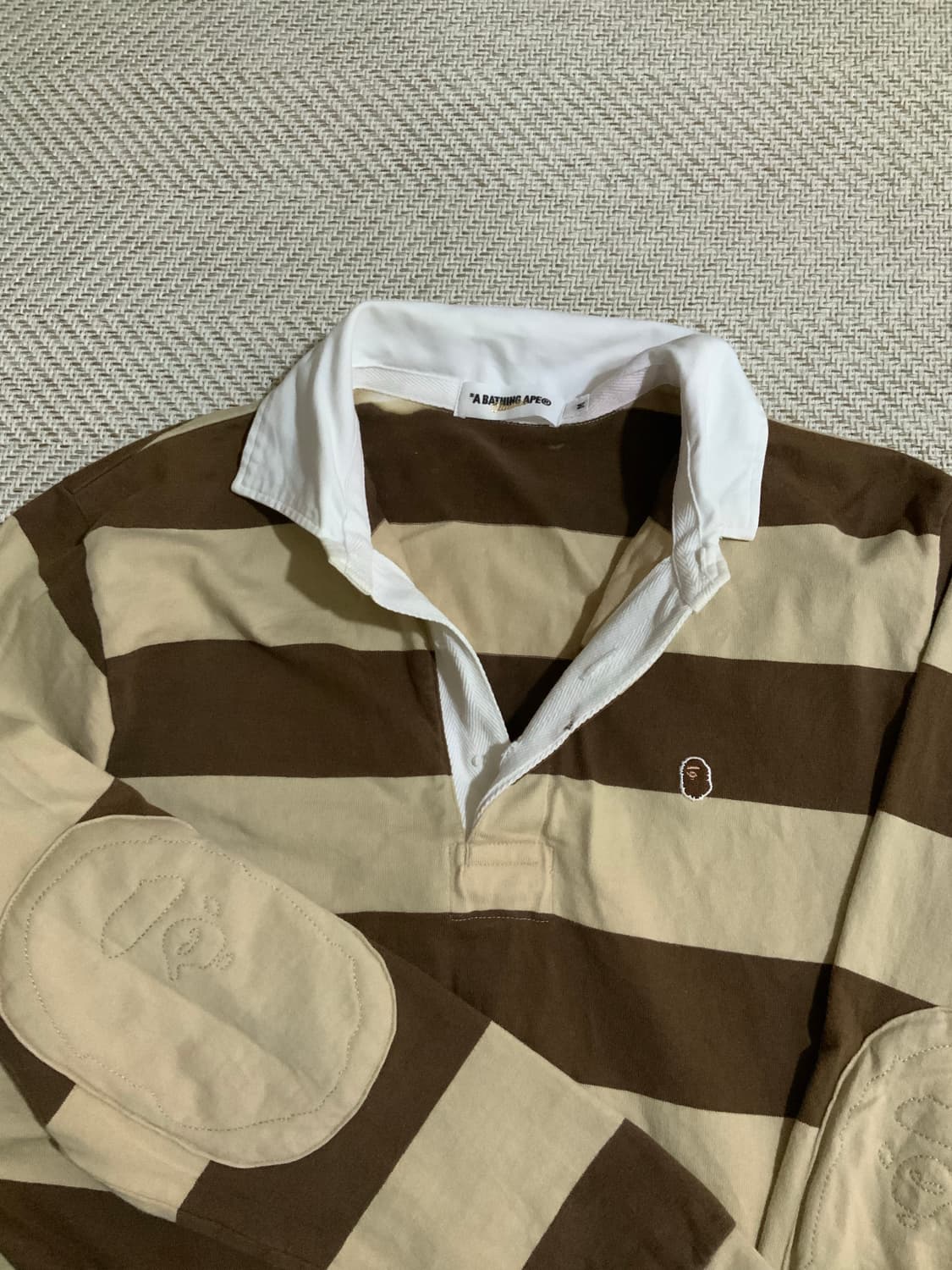 베이프 카라 럭비 스트라이프 롱슬리브 빅사루 브라운 모카 상품이미지4