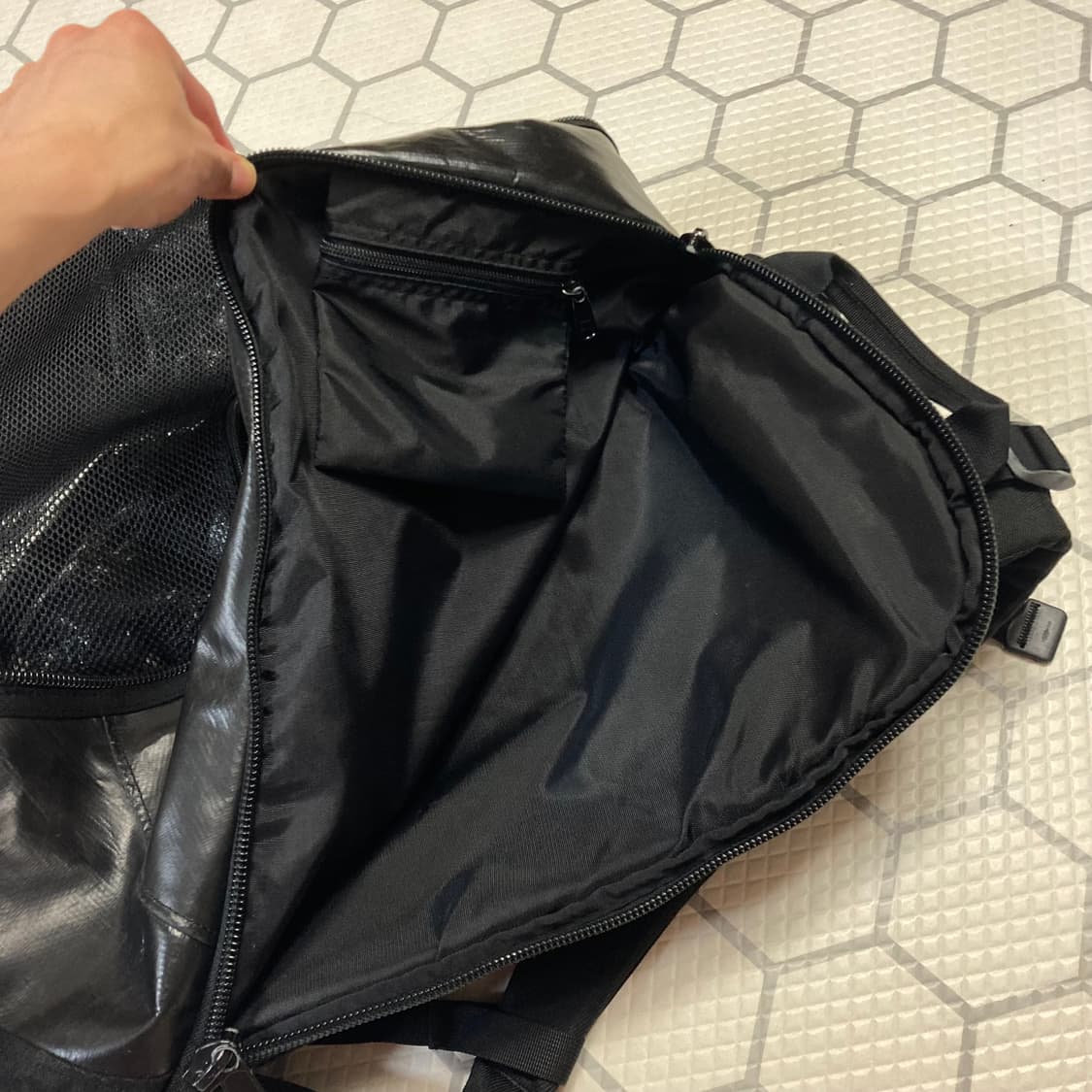 (os) 슈프림 02FW 13th 백팩 블랙 상품이미지7