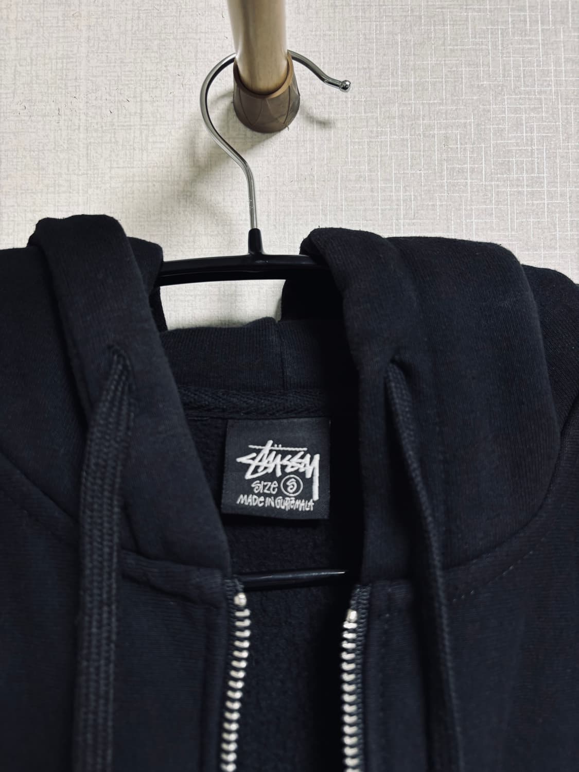 Stüssy 스투시 로고 블랙 후드 집업 상품이미지2