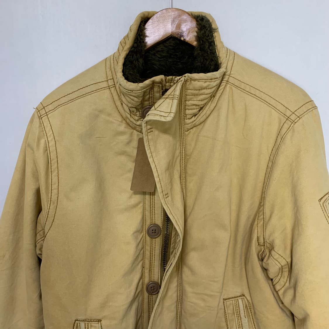 아베크롬비 베이지 y2k 퍼 안감 야상 자켓 봄버 상품이미지9