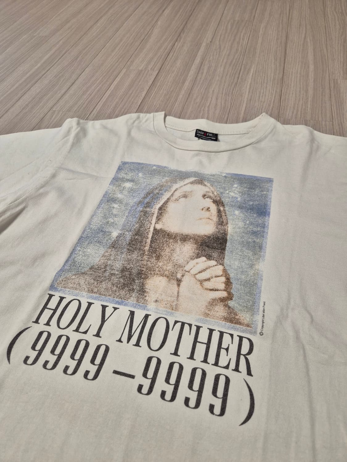 세인트미카엘 HOLY MOTHER 티셔츠 (L) 상품이미지2