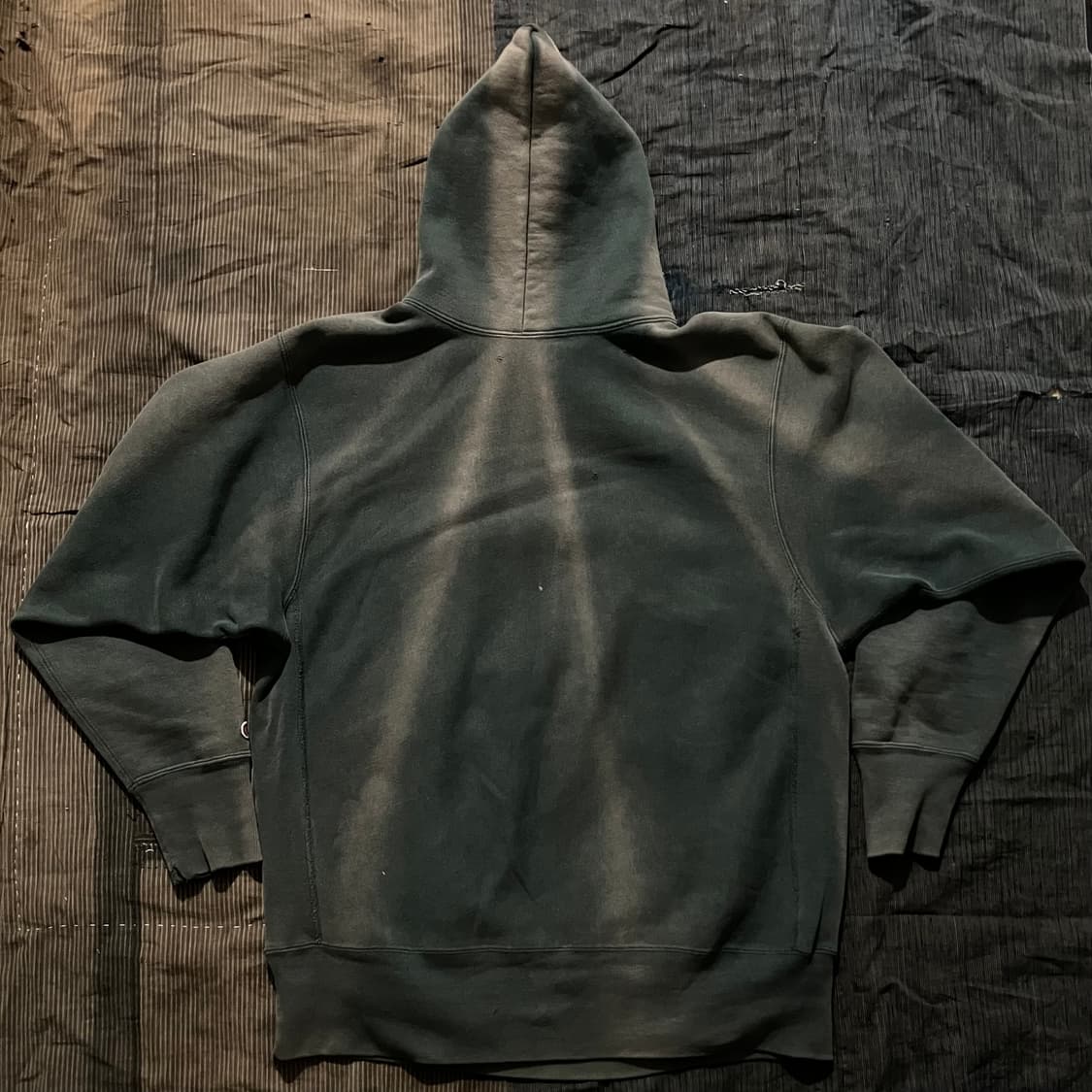 🇺🇸 90s USA 챔피온 리버스위브 후드 스웻셔츠 하드 선페이딩 상품이미지2