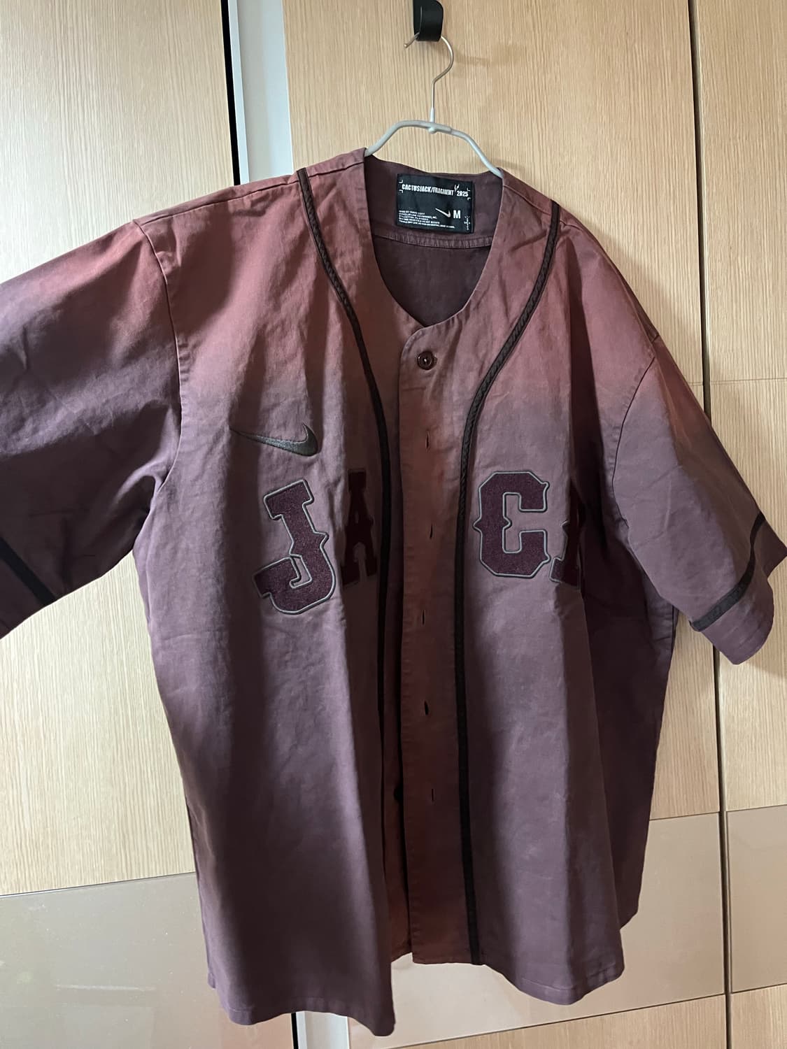 트래비스 스캇 캑터스 잭 × 프라그먼트 × 나이키 도쿄 잭 레트로 베이스 상품이미지4