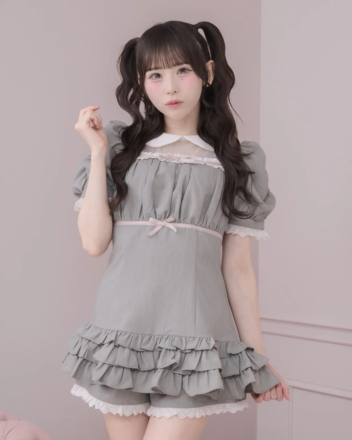 피움 일브 걸리스나양산지뢰 pium 튤티어드 회색 레이스리본셋업 상품이미지1