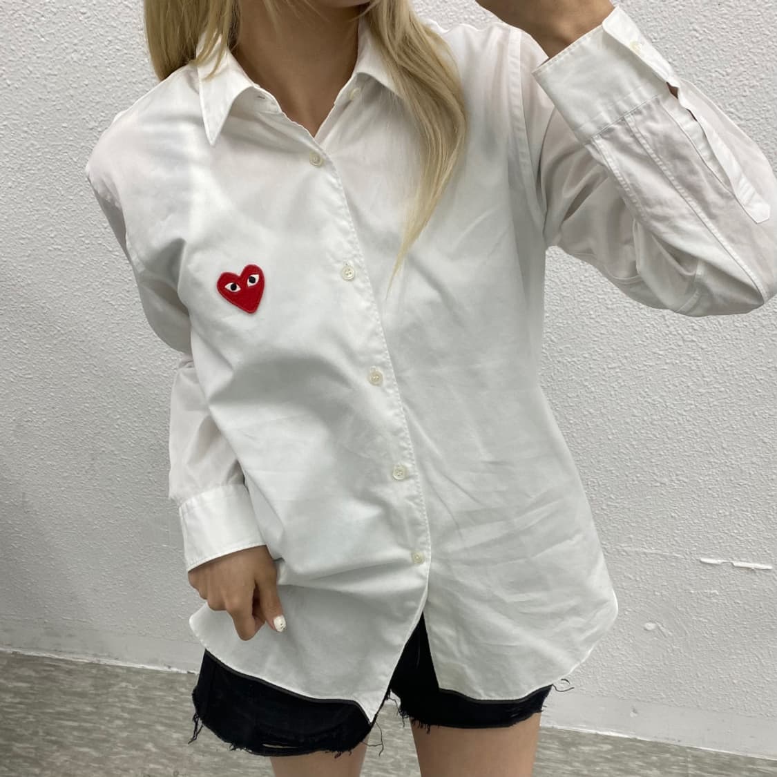 꼼데가르송 레드와펜 화이트 셔츠 S 상품이미지1