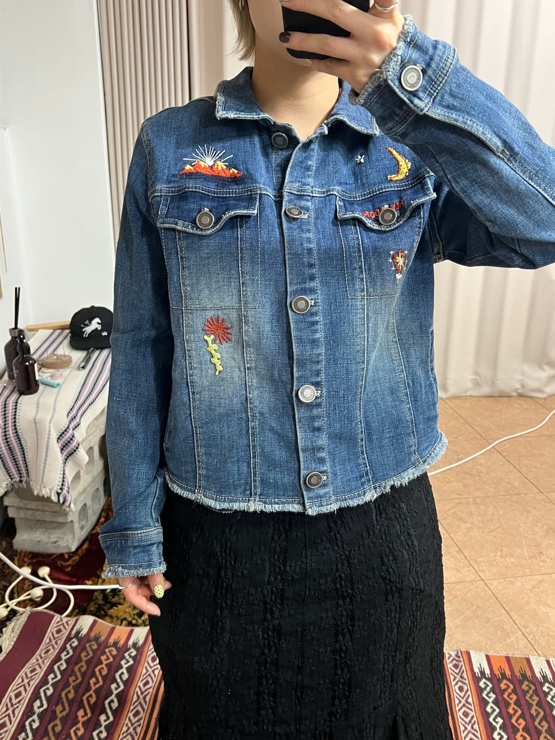 LUSSO 빈티지 여성 자수 스판 데님 트러커 자켓  상품이미지1
