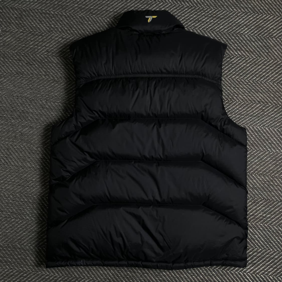 컬럼비아 USA 티타늄 투웨이 구스다운 베스트 블랙o 4880 상품이미지4