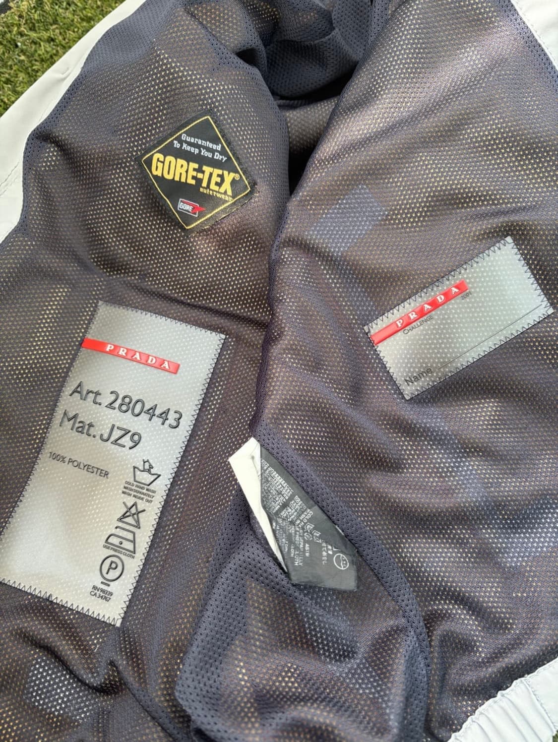 프라다 스포츠 고어텍스 자켓 M 상품이미지6