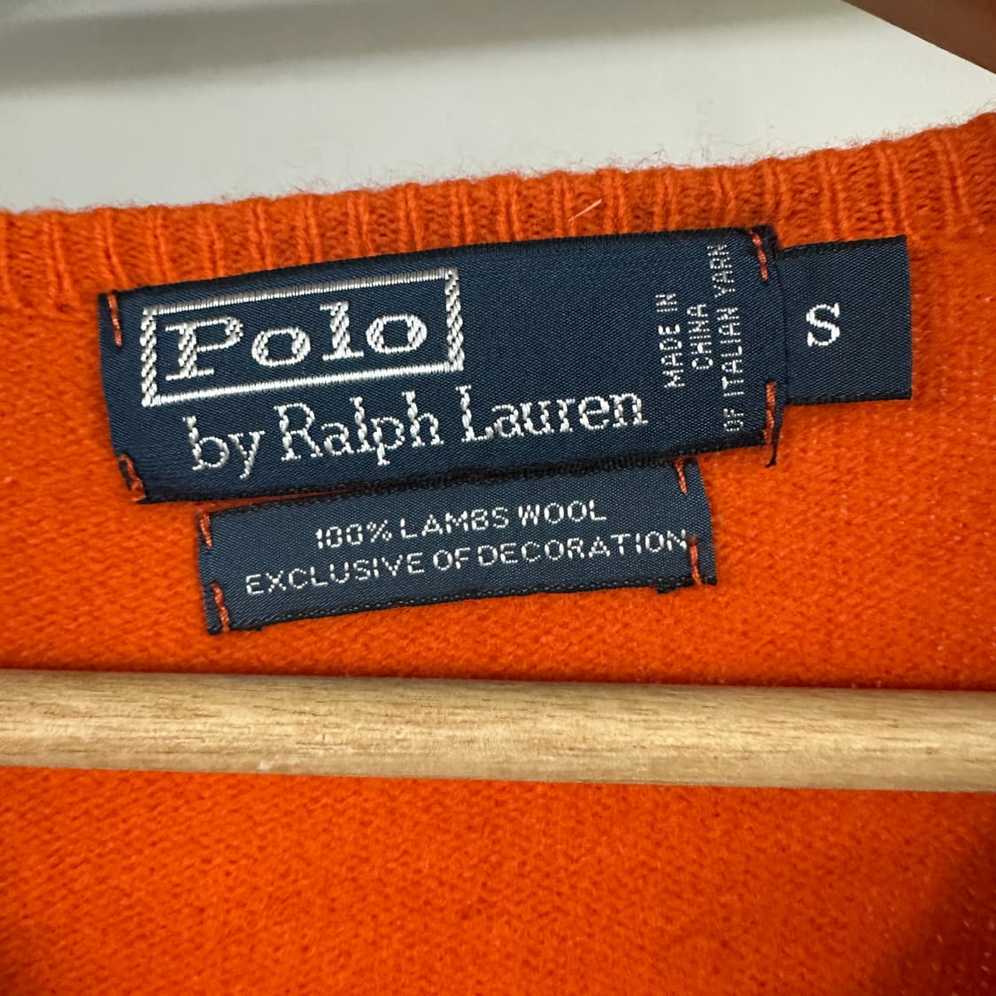 폴로 램스울 브이넥 니트 상품이미지3