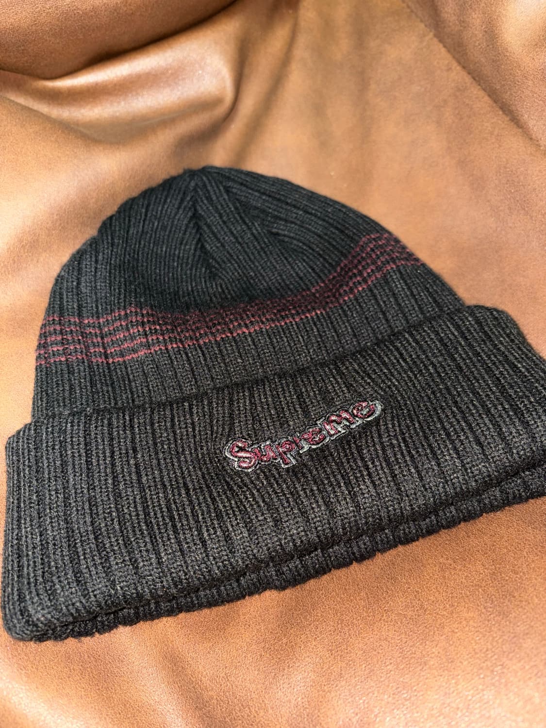 슈프림 자수 비니 상품이미지2