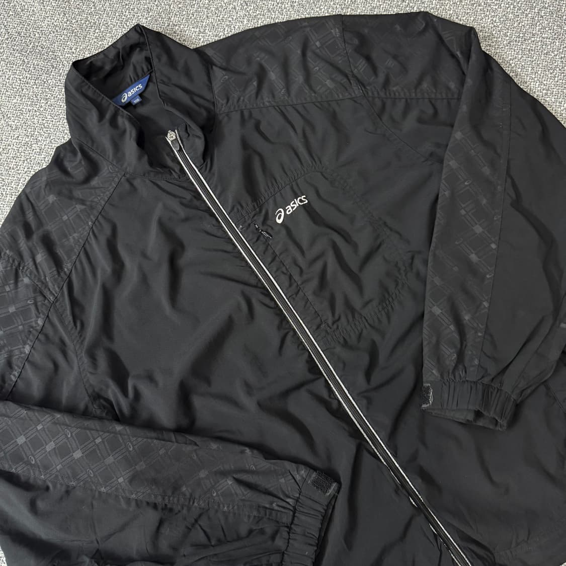 아식스 올드스쿨 바람막이 상품이미지2