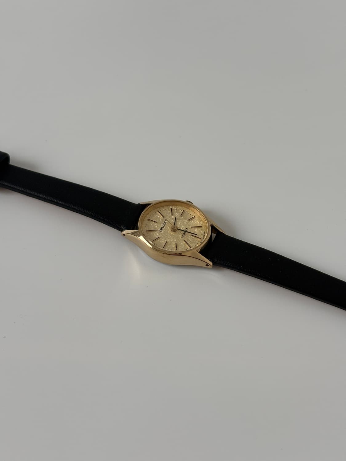 1980s Goldflake Dial Oval Ladies Quartz 상품이미지6