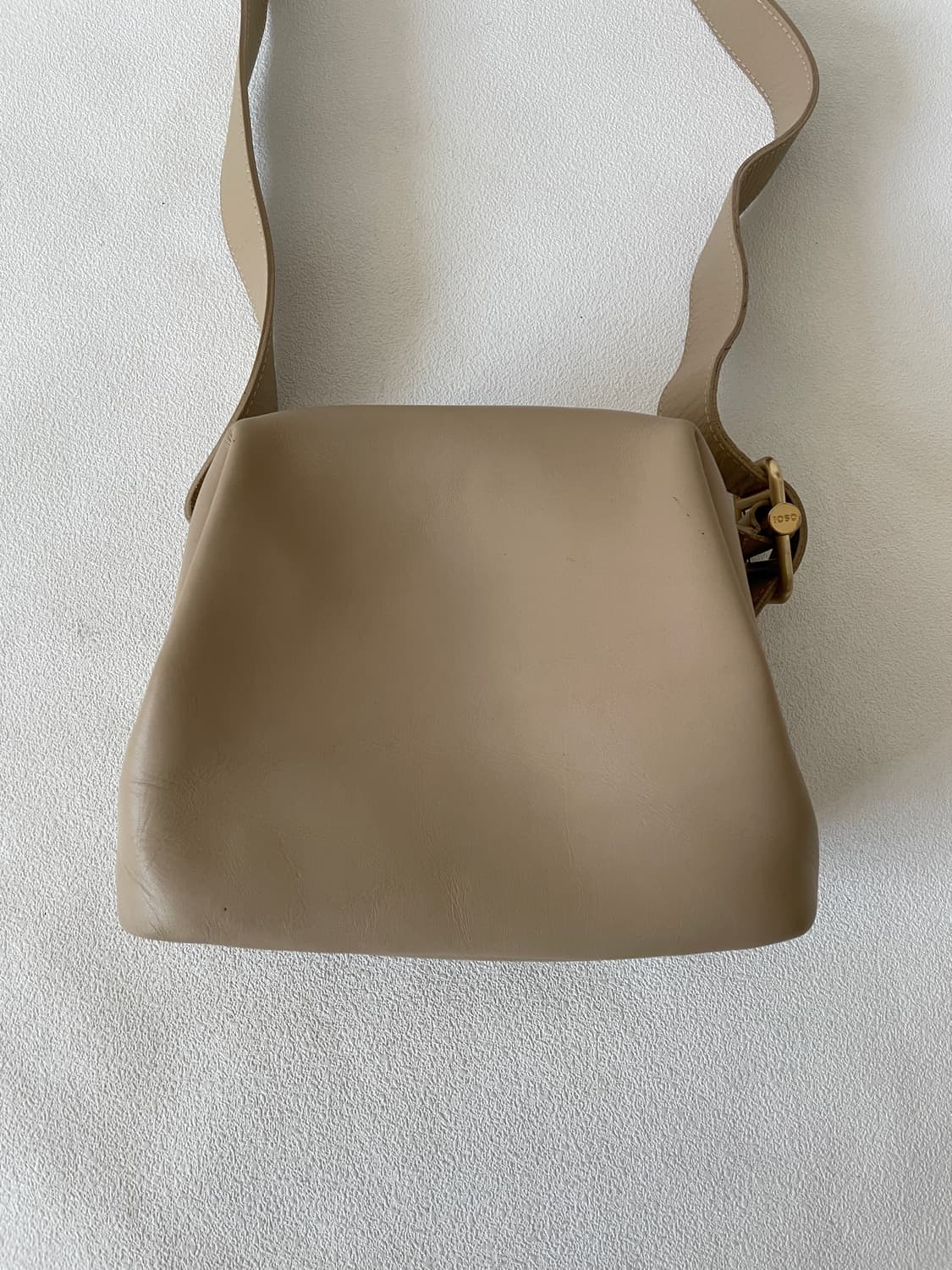 오소이(OSOI) 레더 브로트백 상품이미지2