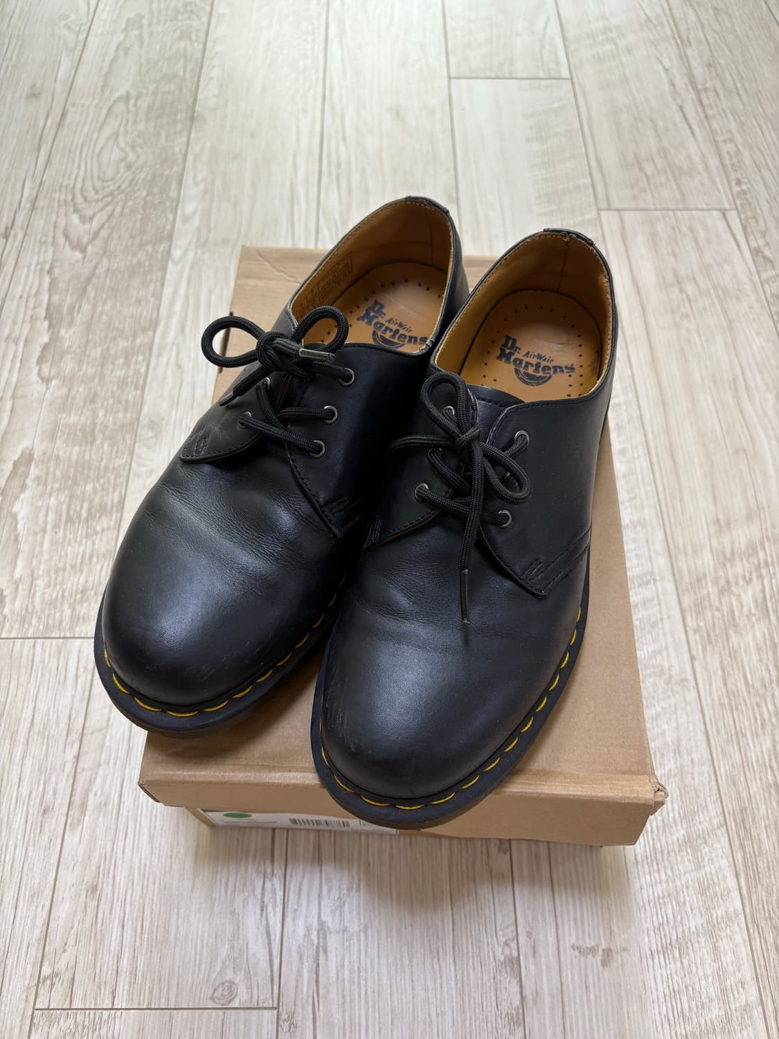 닥터마틴 1461 3홀 나파 270 상품이미지1