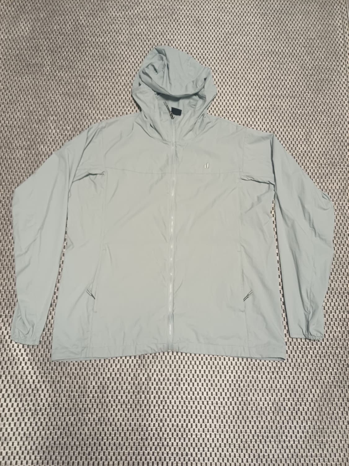 도이터(deuter) 여성 무드 경량 바람막이 애시블루 100(XL) 상품이미지2