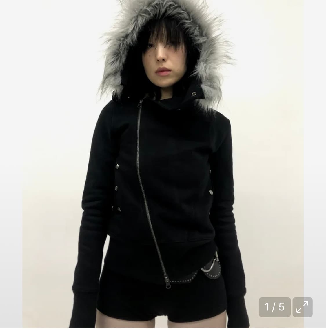 UNBALANCED FUR HOODIE 상품이미지1
