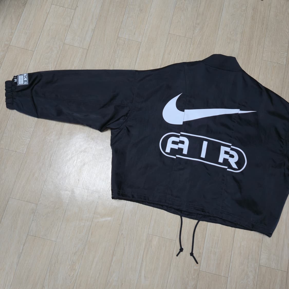 나이키 AIR 블랙 바람막이 자켓 상품이미지7