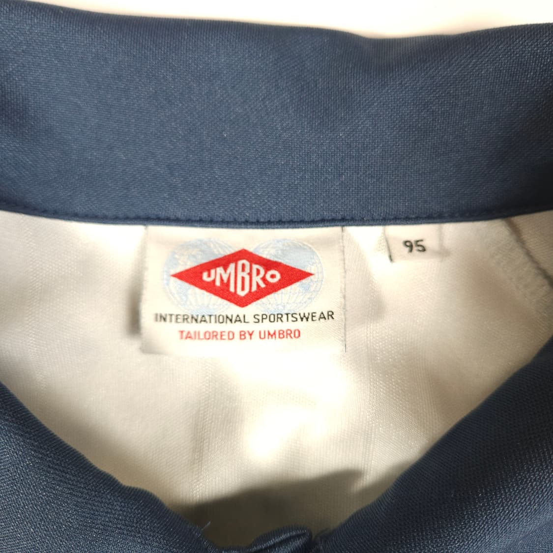 엄브로 긴팔 축구 유니폼  상품이미지3