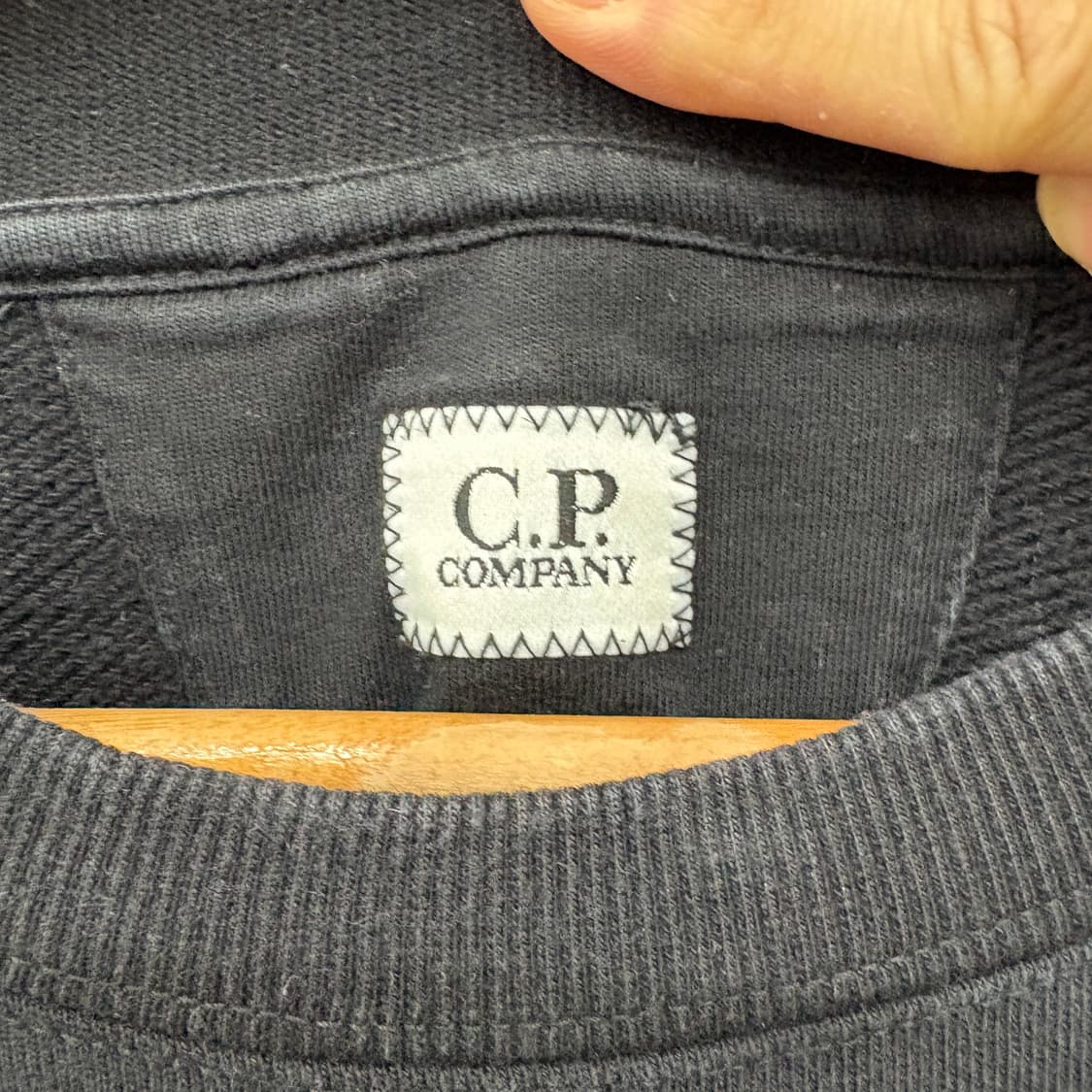 C.P.컴퍼니 블랙 맨투맨 남성 XXL 상품이미지3