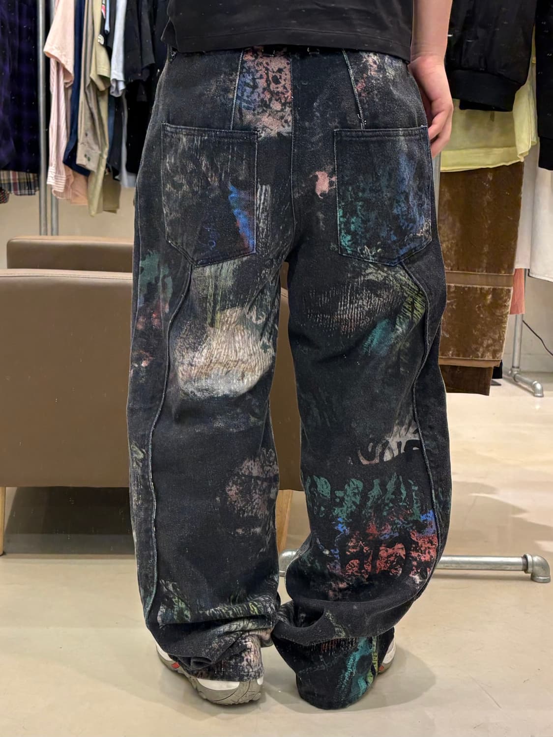 앤더슨벨 블랙 스크래치 커브드 진스  상품이미지6