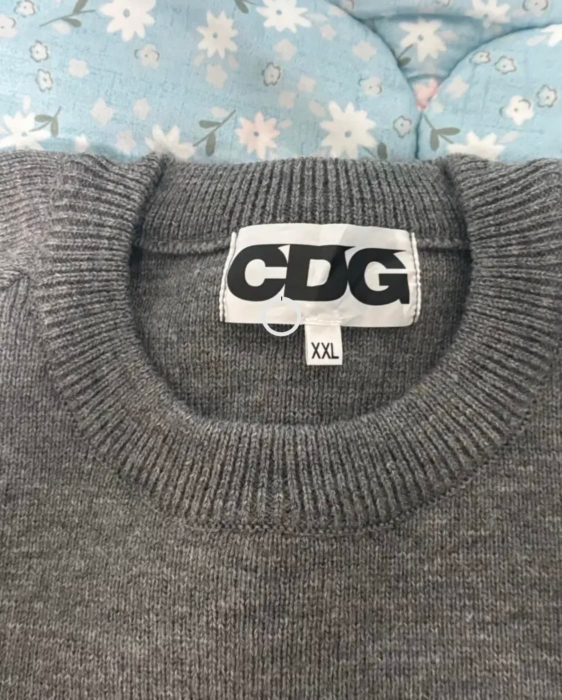 CDG 꼼데가르송 브이넥 스쿨 회색 가디건 상품이미지2