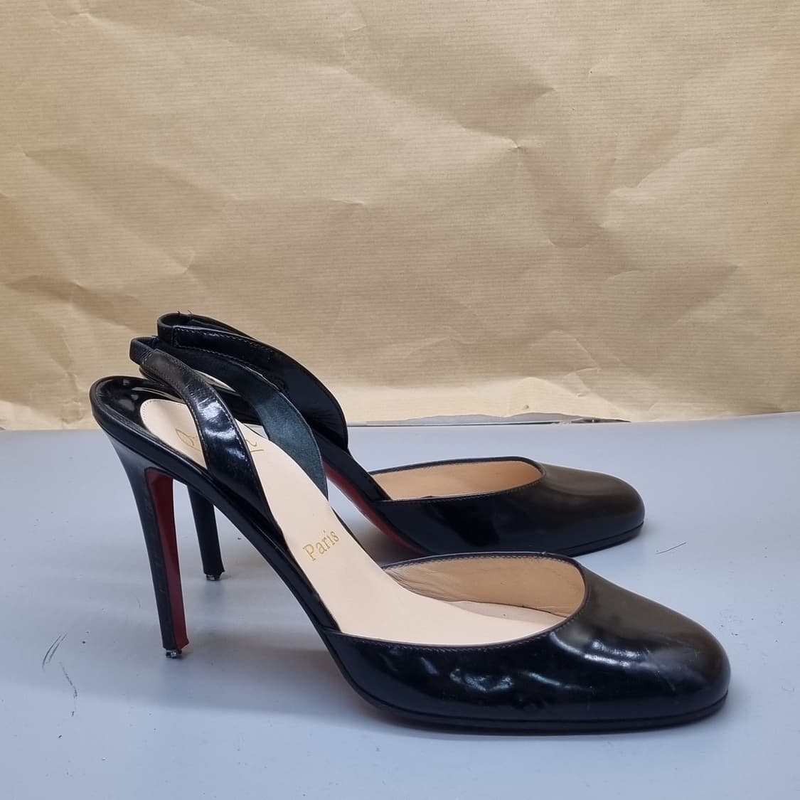 크리스찬루부탱 여성샌들 37.5 235 굽10.5 상품이미지1