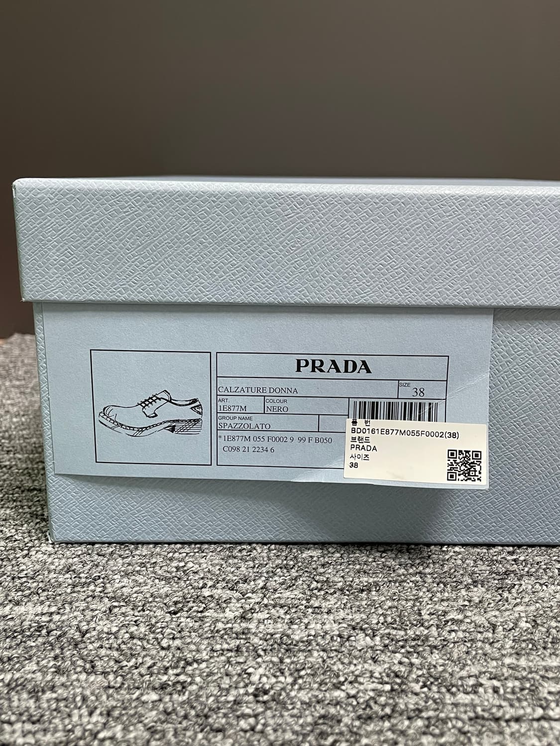 새상품 프라다 로퍼 더비 슈즈 삼각 로고 브러시드 구두 38 사이즈 상품이미지10