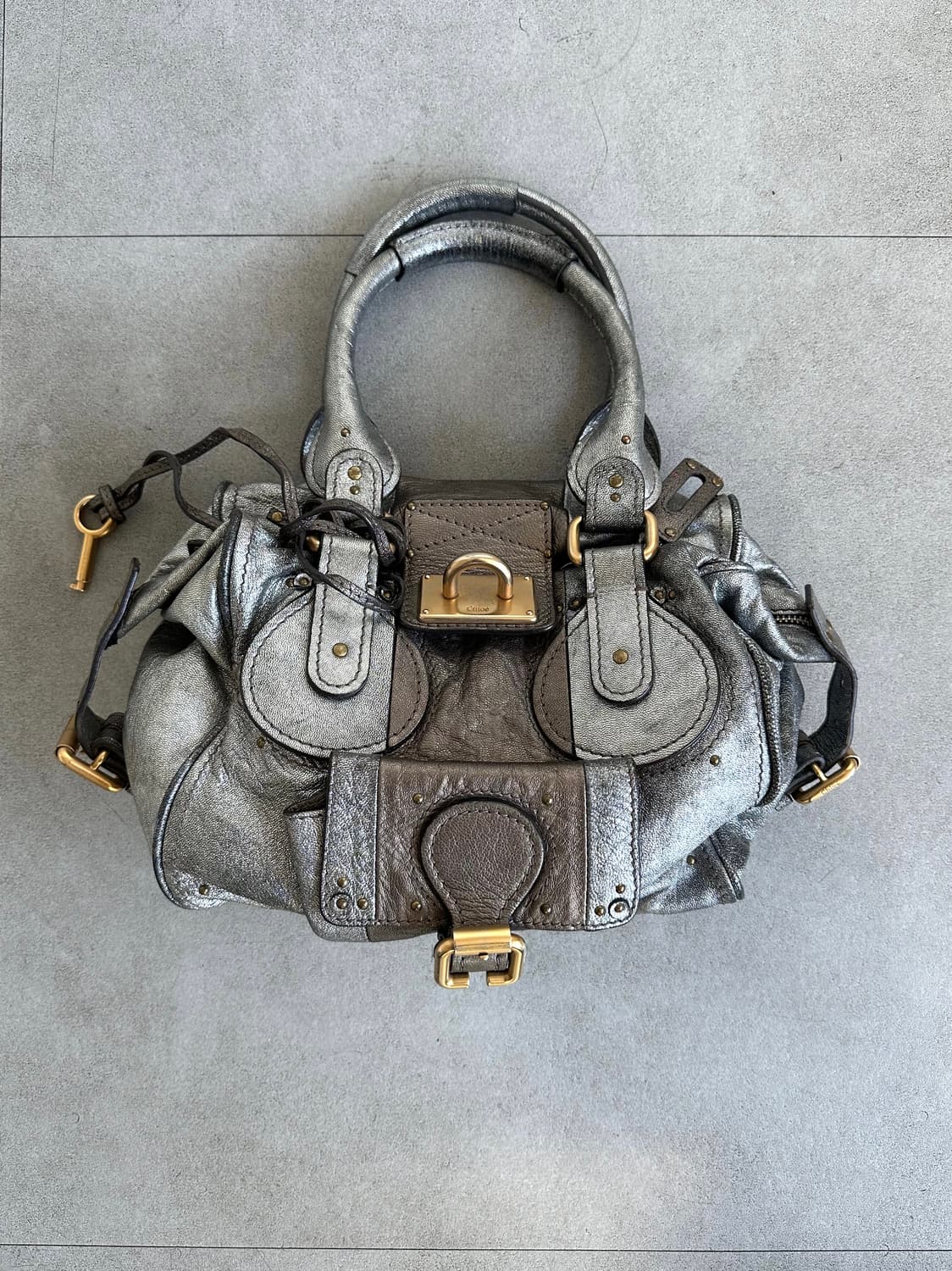 끌로에 패딩턴 실버 숄더백 상품이미지5