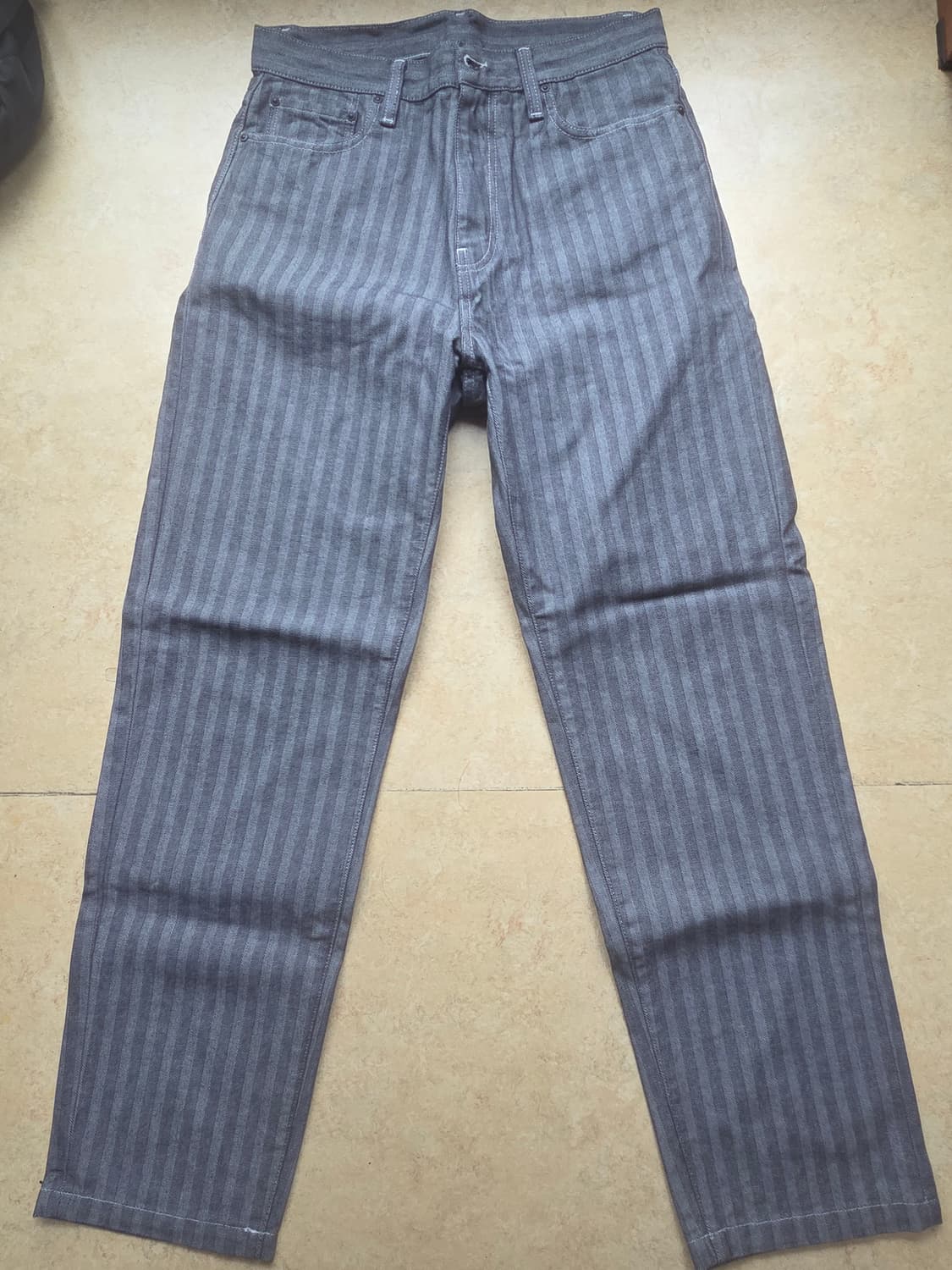 칼하트 스트라이프 팬츠 상품이미지1