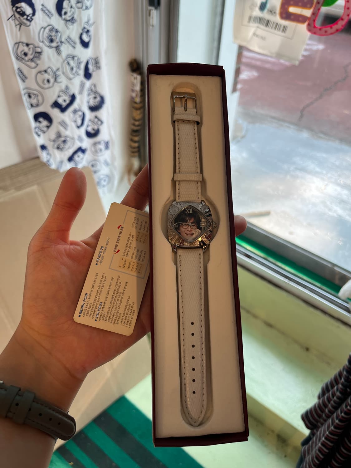욘사마 손목시계 데드스탁 ⌚️화이트 상품이미지3