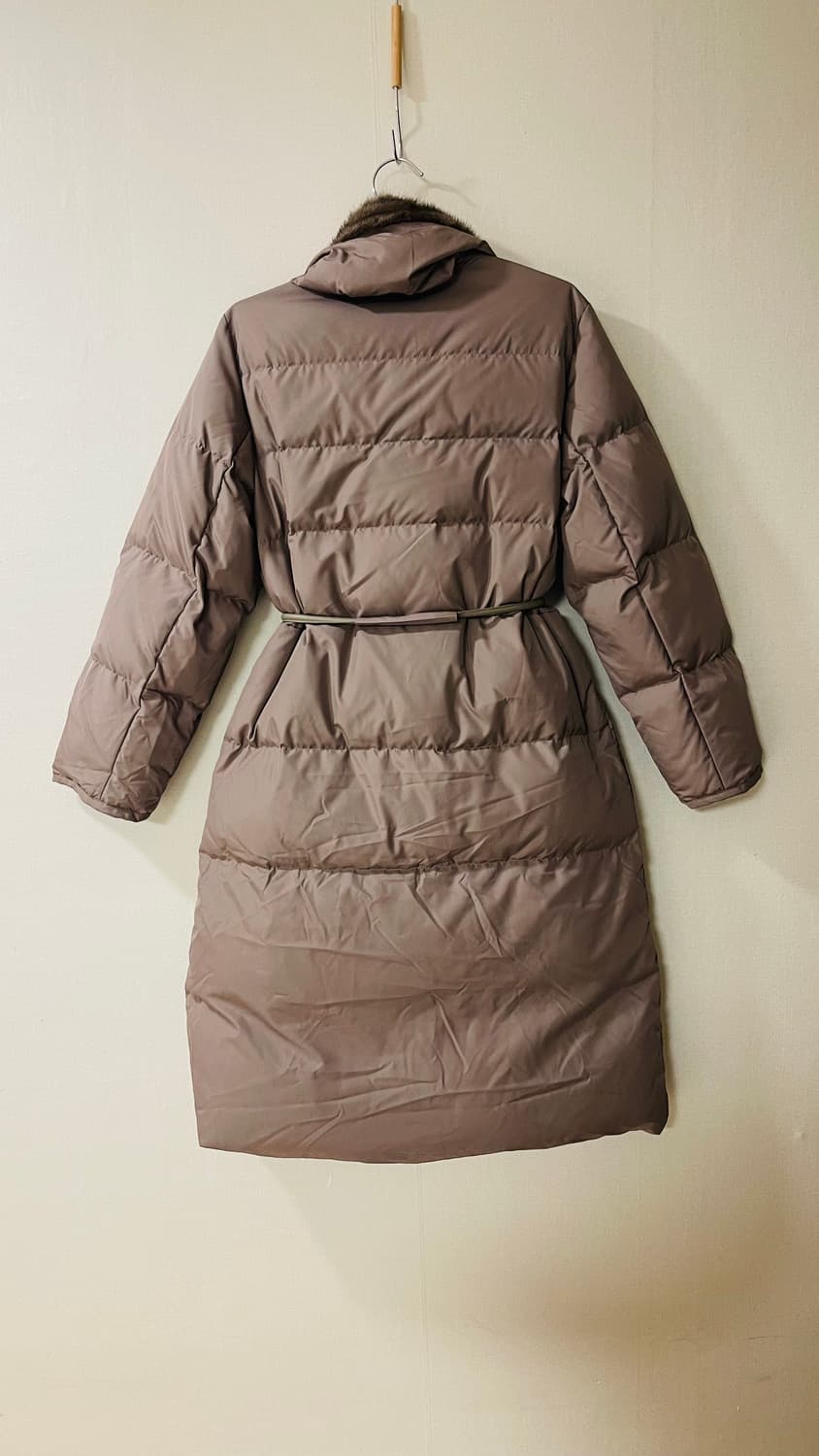 새상품) 미샤 천연 밍크퍼 카라 구스다운 패딩 롱 코트 정가 130만원대 상품이미지8