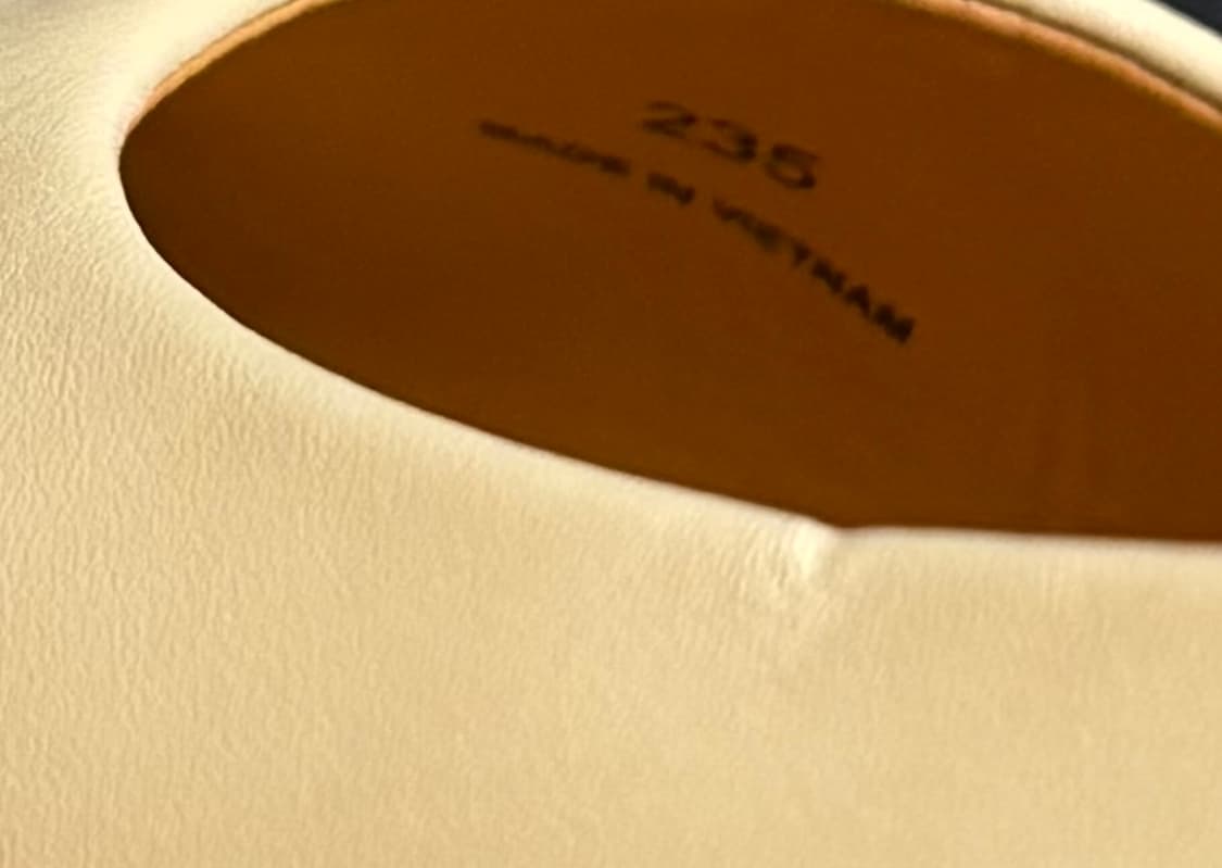 쿠에른 (CUEREN) 아이보리 플랫슈즈 상품이미지6