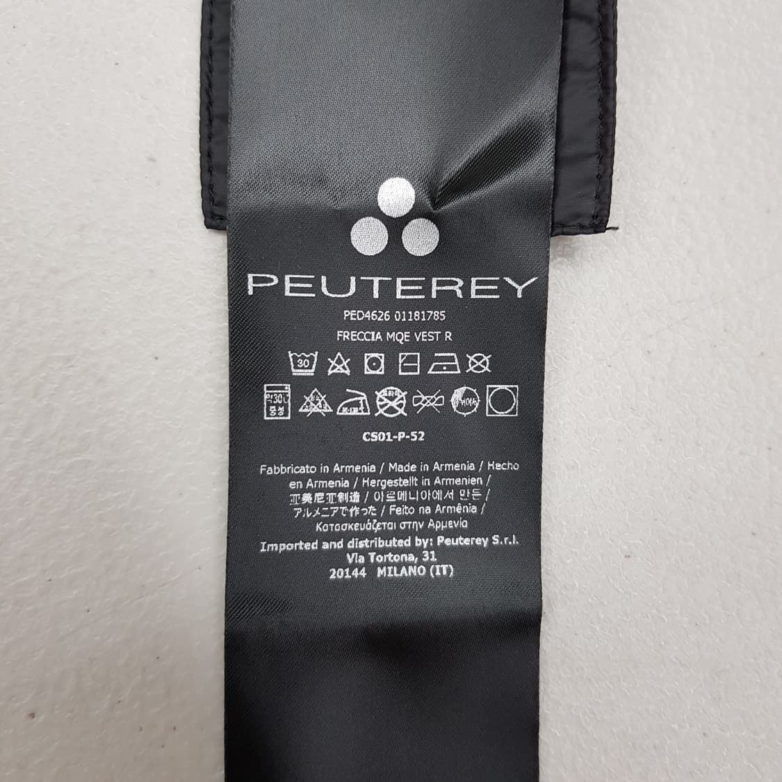 페트레이 PEUTEREY 구스다운 경량 패딩 베스트 it 40사이즈 상품이미지8