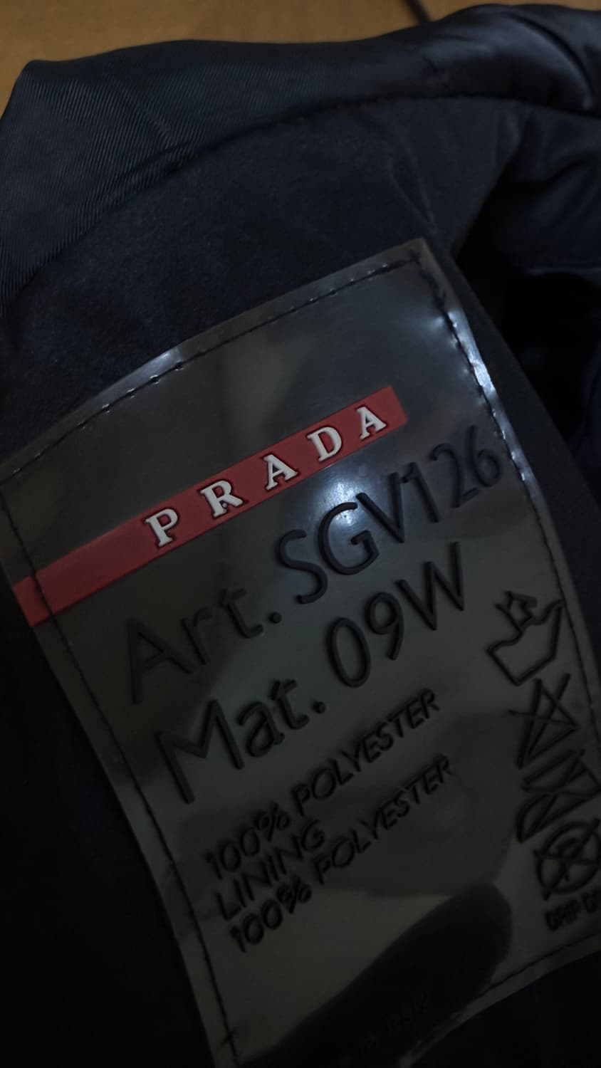 프라다 후드자켓 상품이미지2