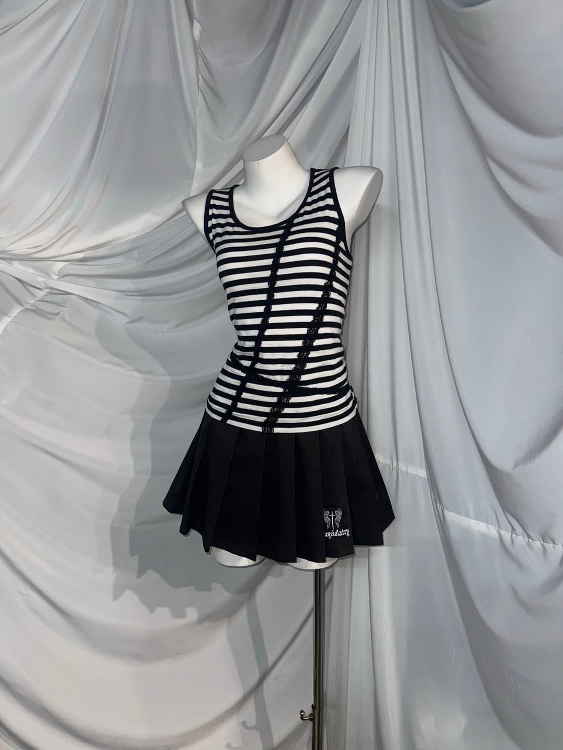 무채색 데일리펑크 오픈숄더 코디세트  상품이미지3