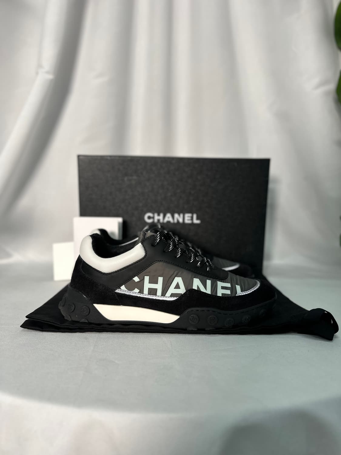 [정품] 샤넬 CC로고 레터링 스니커즈 38사이즈 상품이미지5