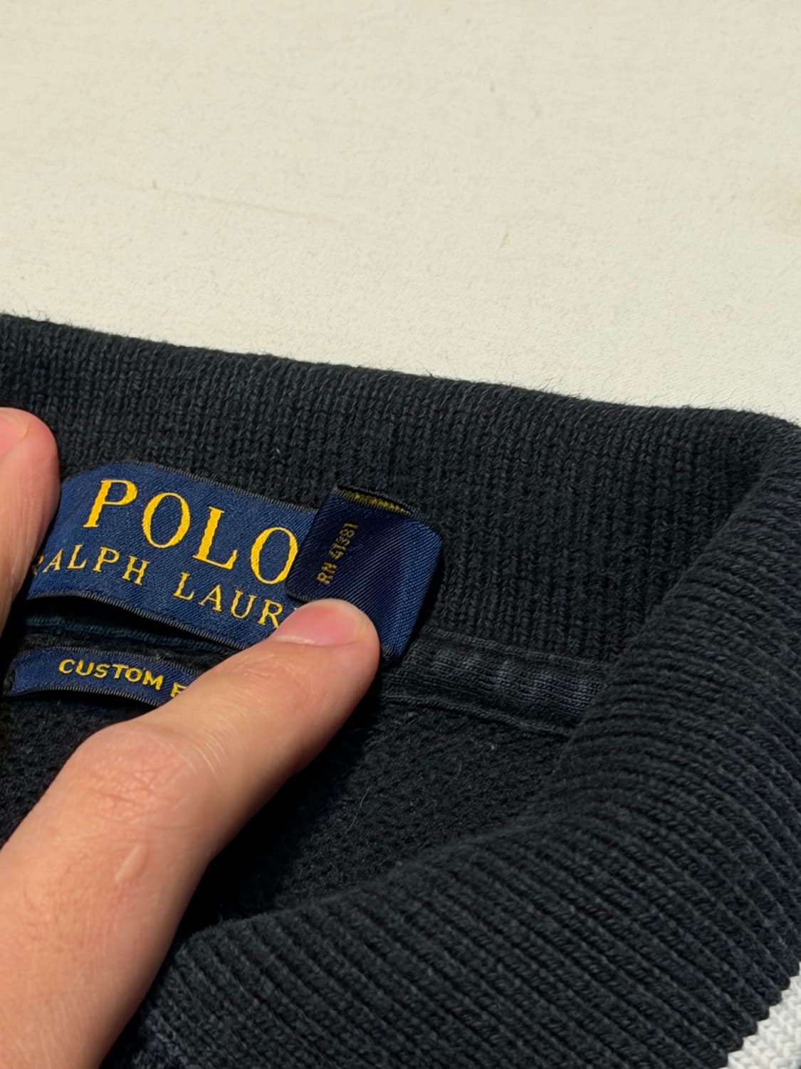 폴로 랄프로렌 스위스 롱슬리브 럭비티 블랙 상품이미지4