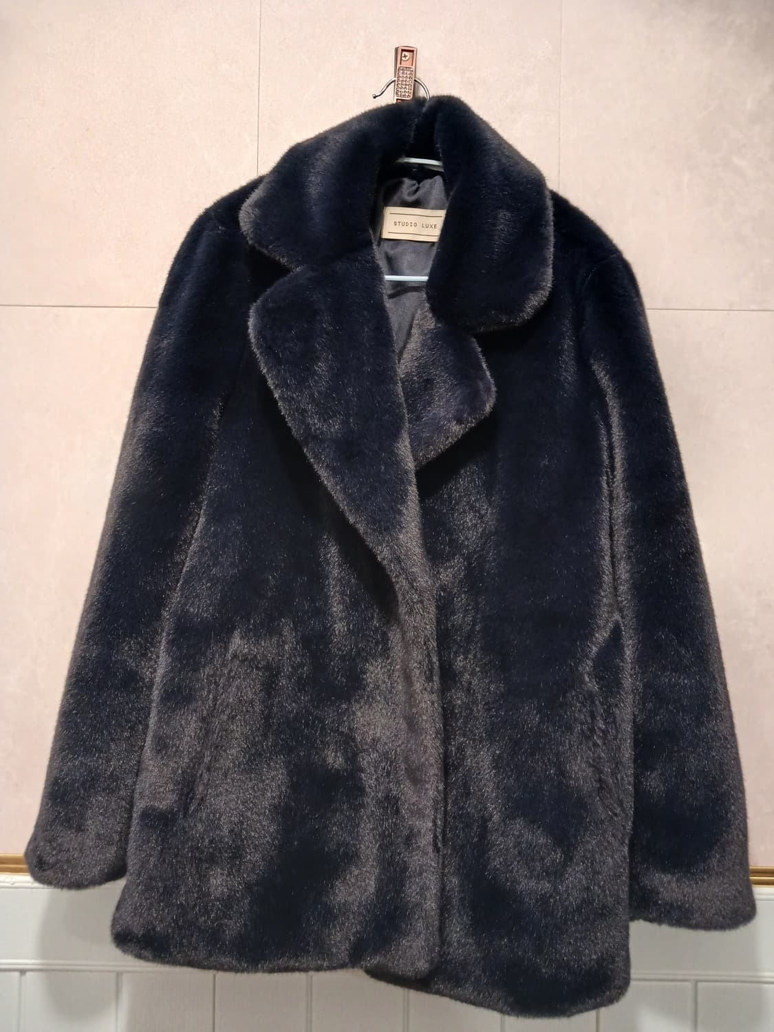 스튜디오럭스 정품 여성 페이크퍼 코트 55 사이즈 상품이미지1