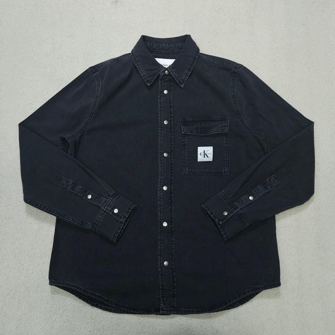 켈빈클라인 흑청 데님 셔츠 M 상품이미지2