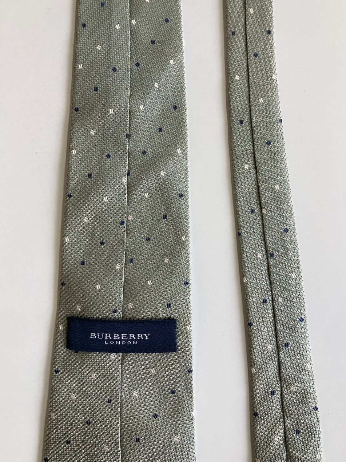 버버리 넥타이 상품이미지4