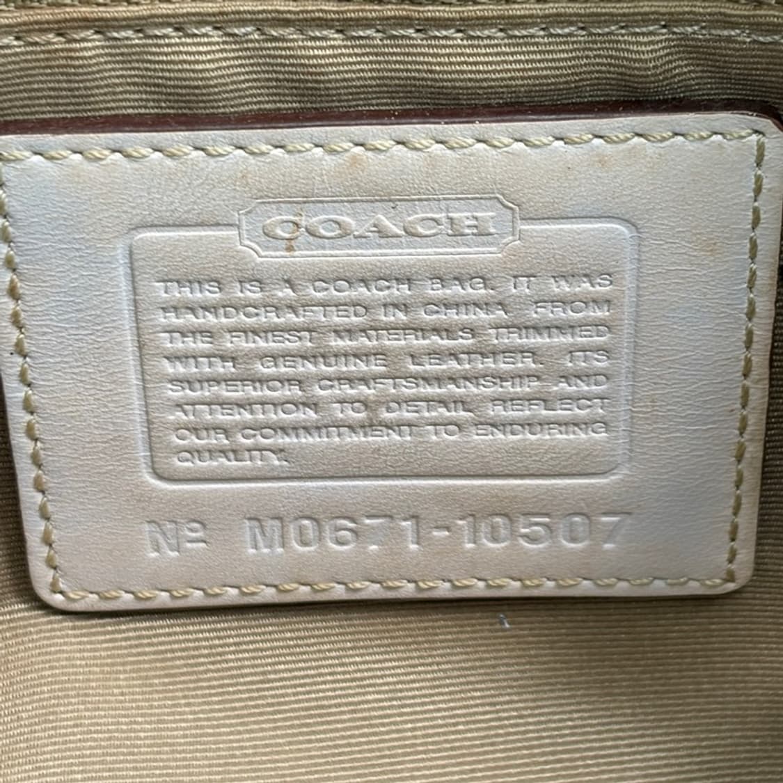 COACH 시그니처 토트백 상품이미지7