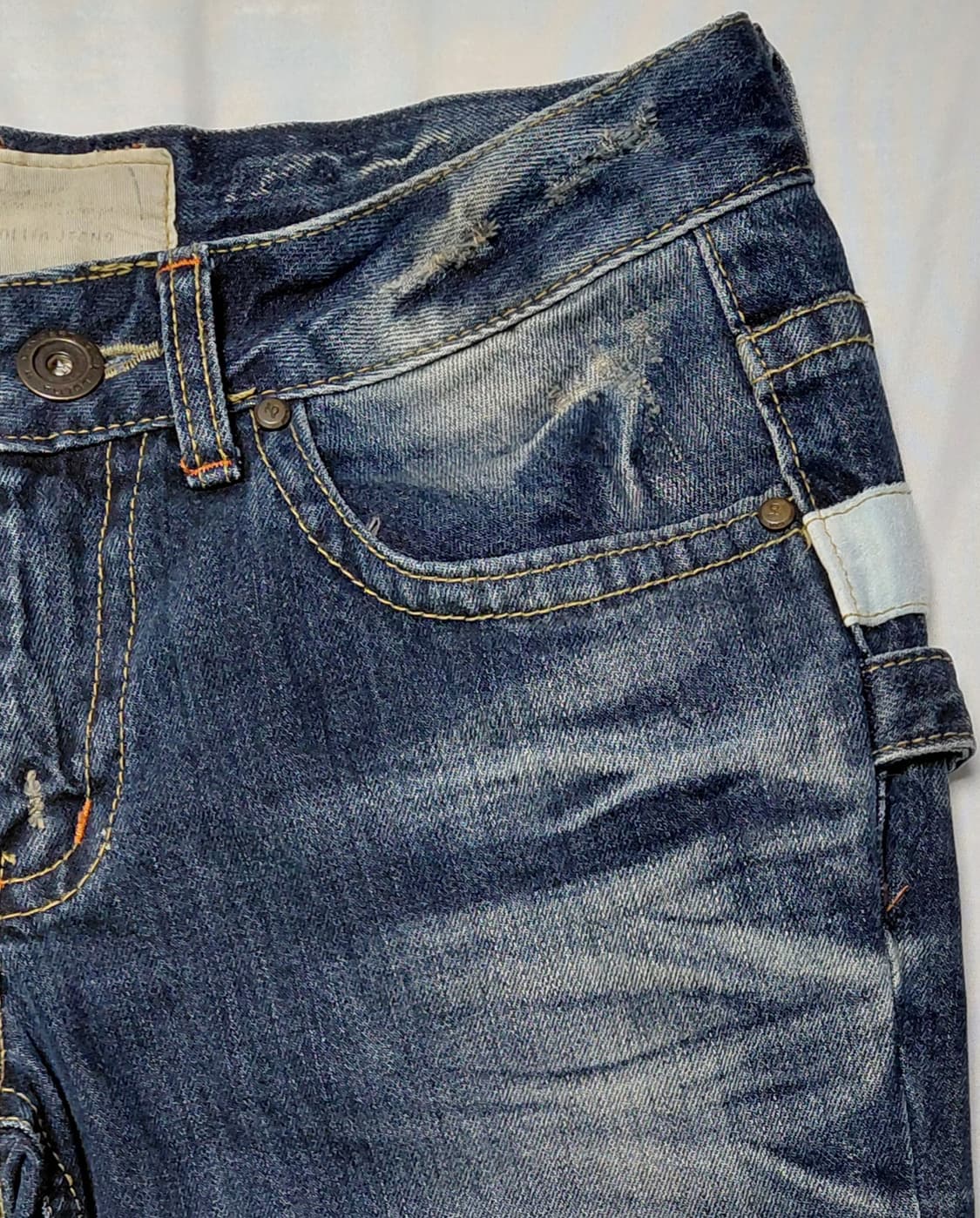 Lolita Jeans 버클 디테일 입체 포켓 데님 - M사이즈 상품이미지3