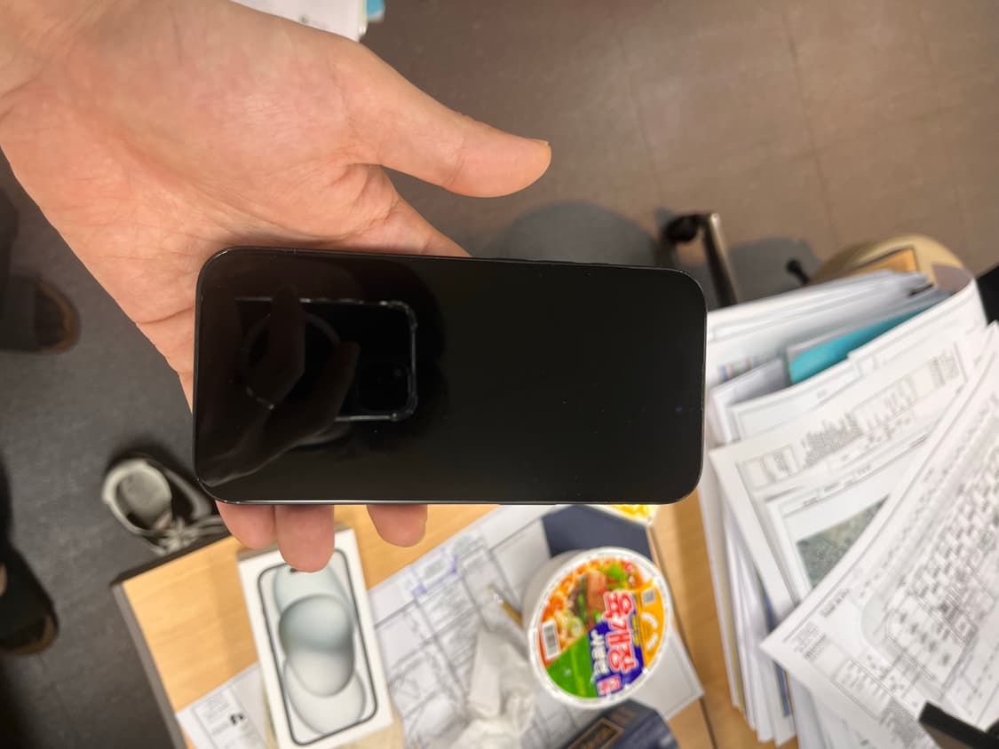 아이폰15 256g 상품이미지1