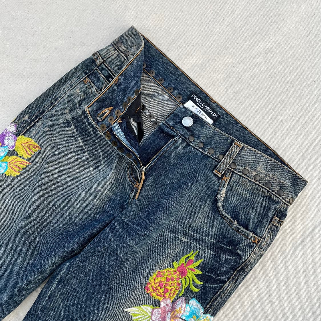 돌체앤가바나 하와이안 자수 플레어 데님 팬츠 상품이미지2