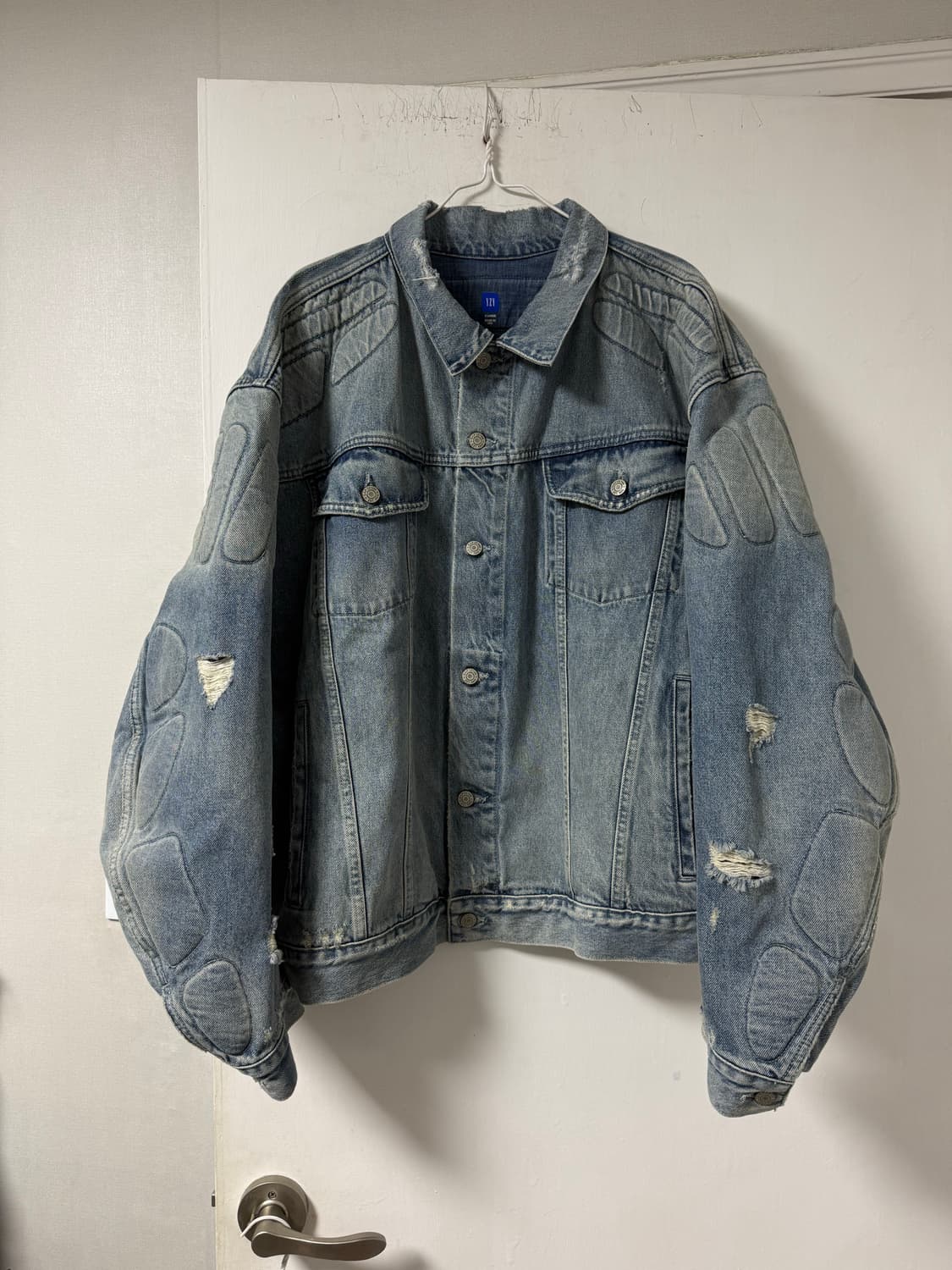 Yeezy Gap 칸예 모토 오버핏 바이커 데님자켓 상품이미지1