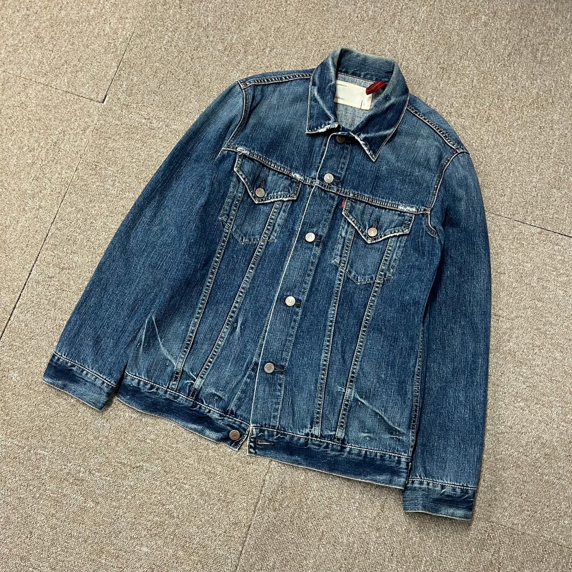 리바이스 레드룹 데님자켓 상품이미지1