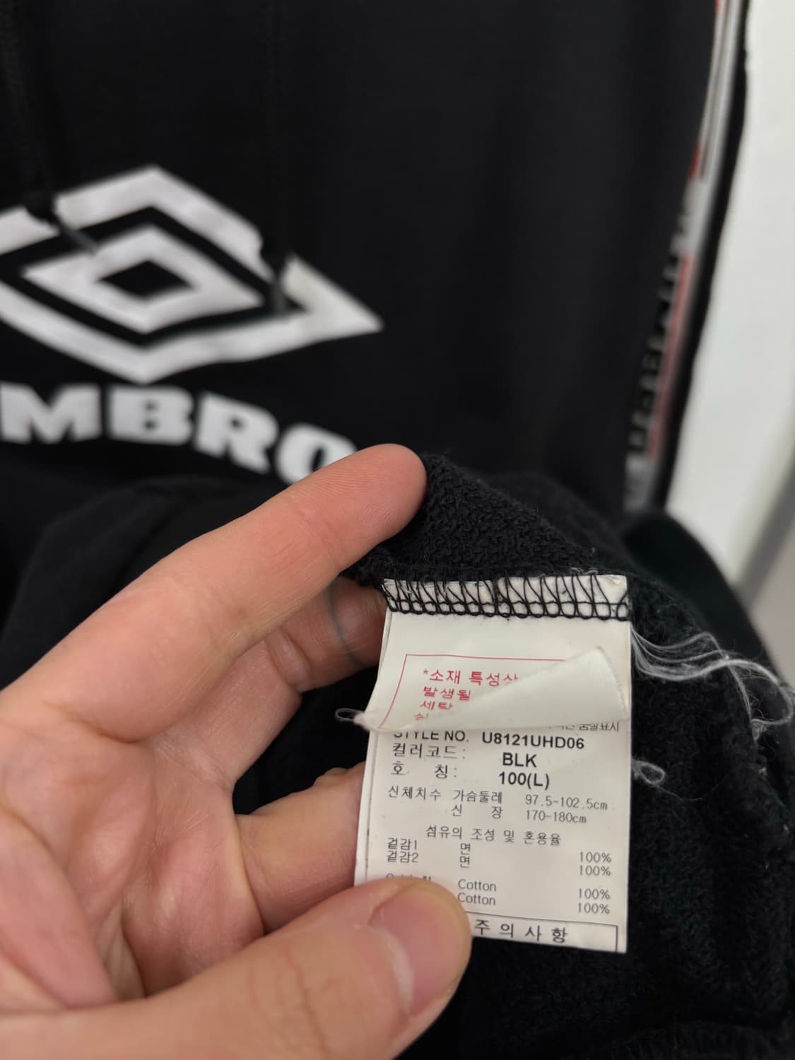 엄브로 후드티 상품이미지5