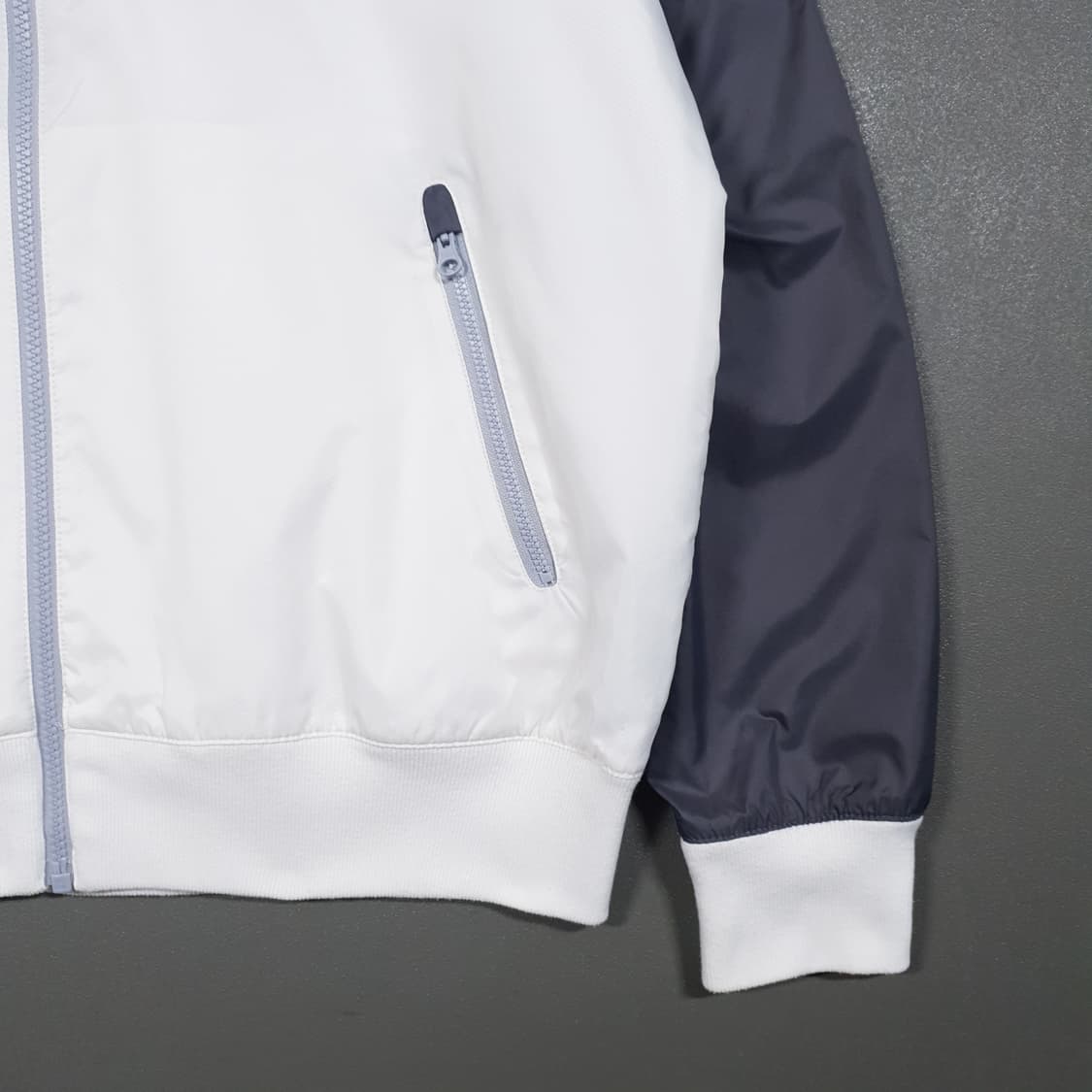 실측 XL) 나이키 신형 윈드러너 배색 바람막이 자켓 그레이 화이트 상품이미지5