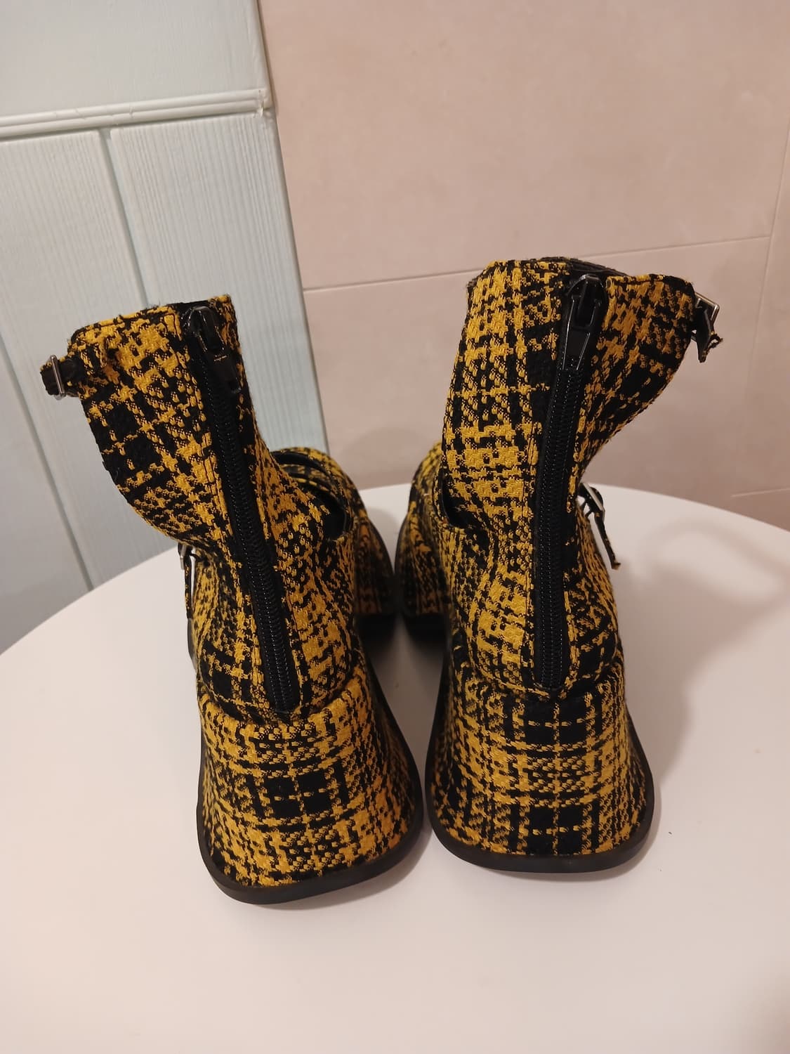 찰스앤키스 정품 여성 플랫폼 슈즈 35 사이즈 (뒷면 높이 22) 상품이미지4