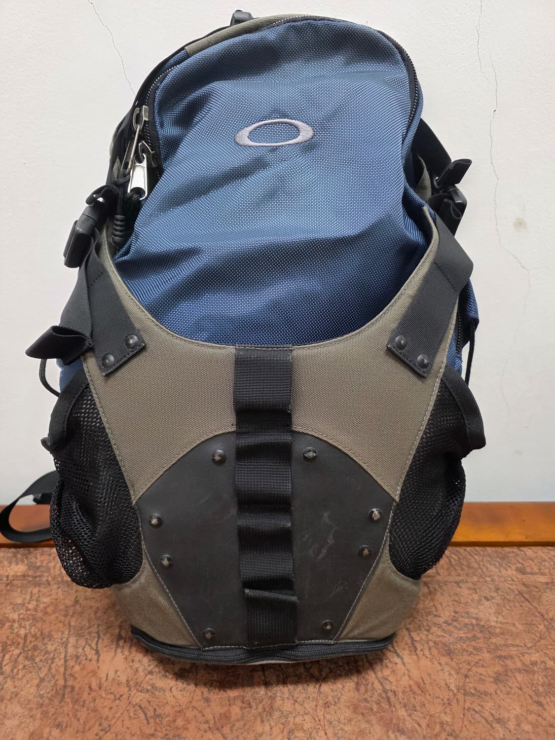 오클리 아이콘 백팩 1.0 상품이미지1